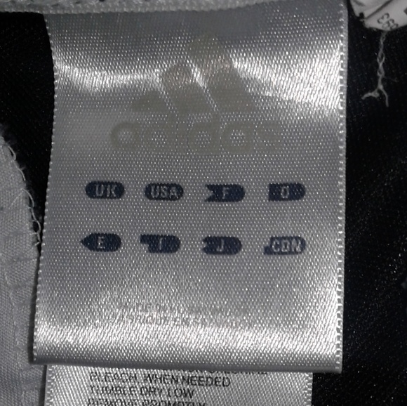 2 pairs of baseball pants - Picture 2 of 7